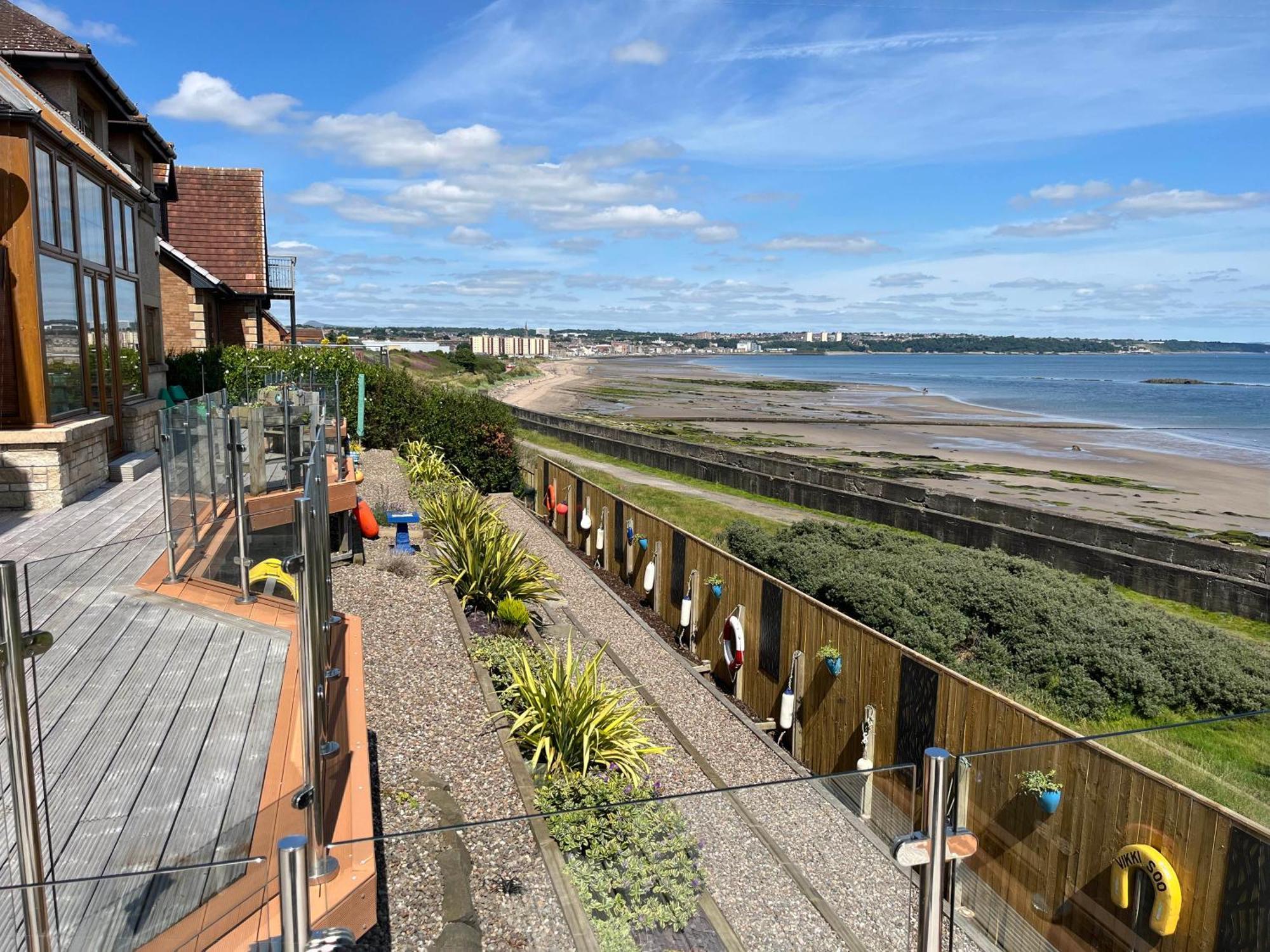 Luxury Seaside Home With Incredible Views Kirkcaldy Extérieur photo